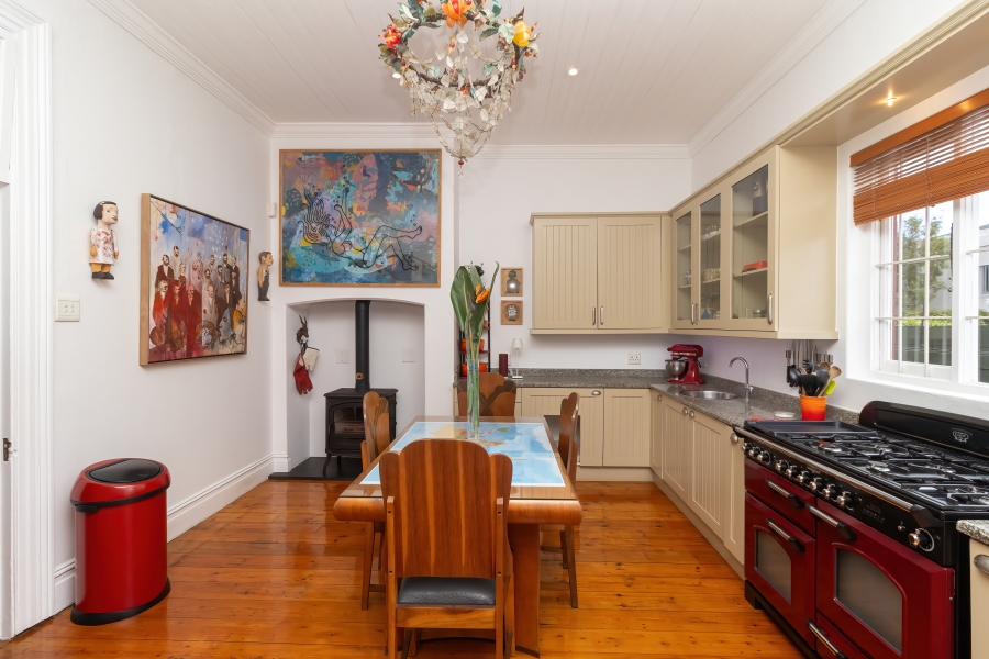 5 Bedroom Property for Sale in Rosebank Western Cape